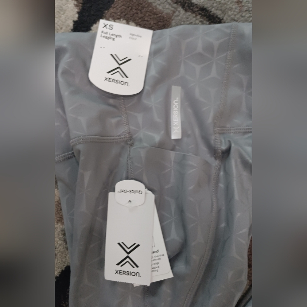 Xersion Womens Size XS High Rise Ankle Leggings Gray Side Pockets Comfortable - Picture 6 of 10